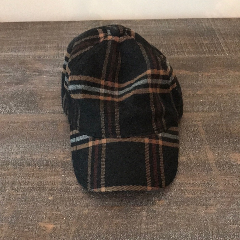 Boys 6-12 months Janie and Jack hat!